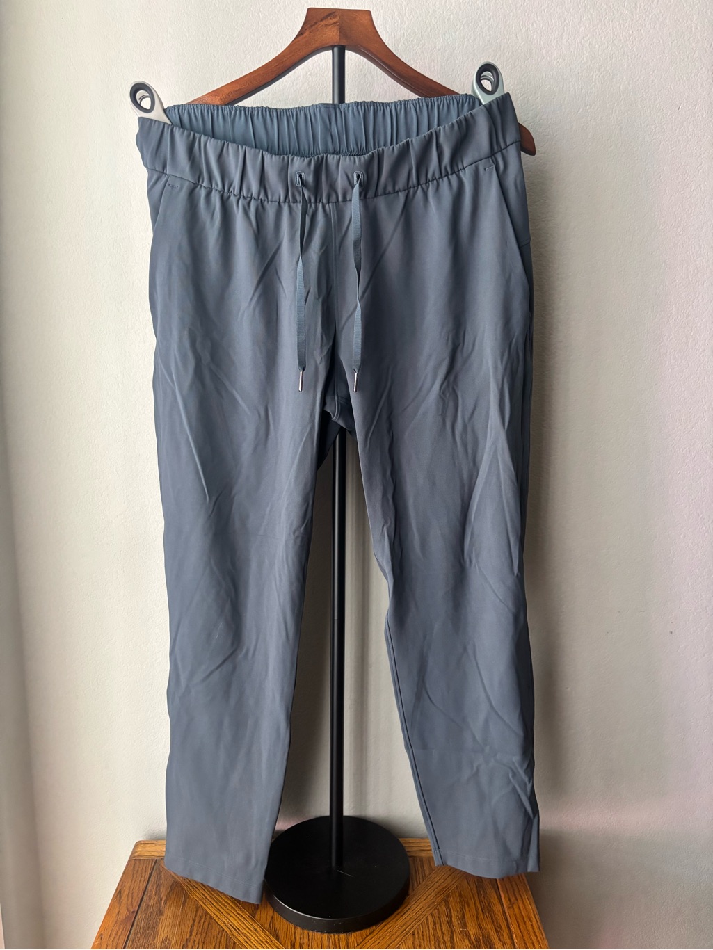 Lululemon Athletica Slate Gray Women's Track Pants